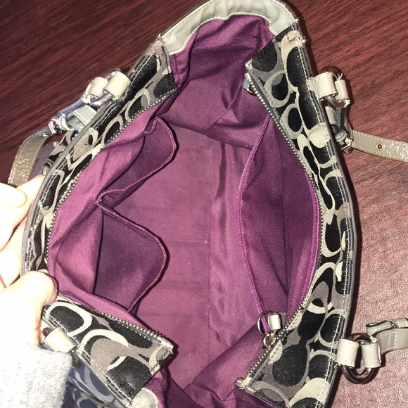 Coach Purse - Picture 4 of 7